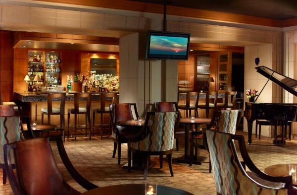 Omni Los Angeles Hotel At California Plaza image 8